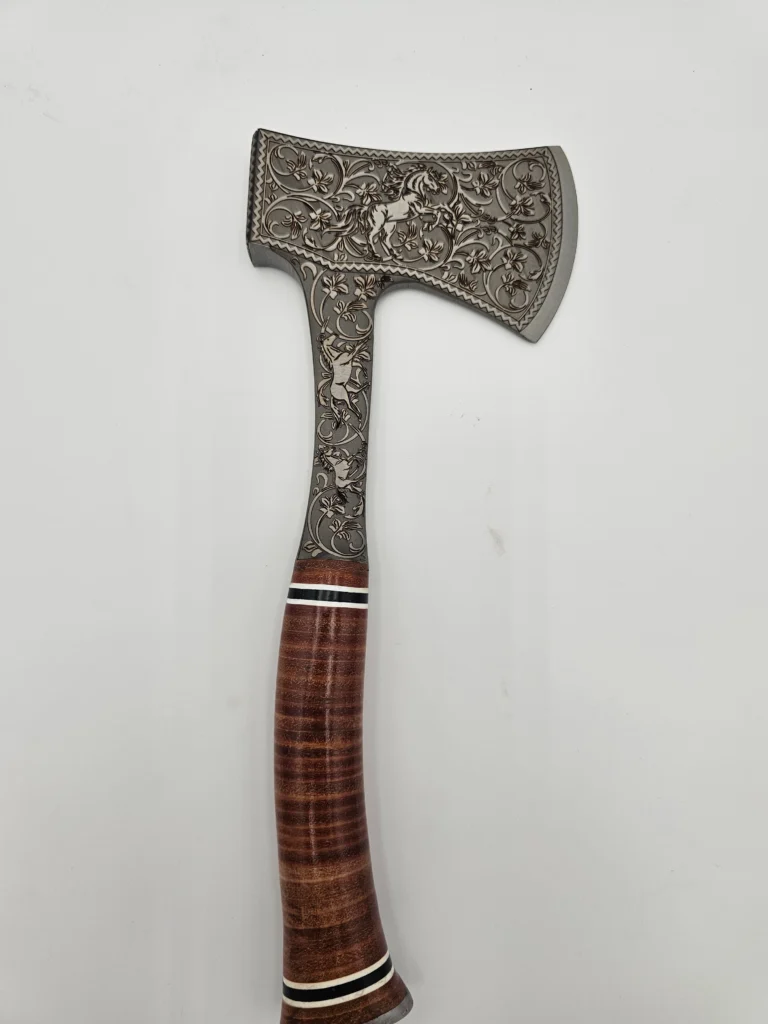 Premium Throwing axe - Horse and Flowers